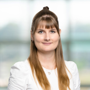  Larissa Kaeser